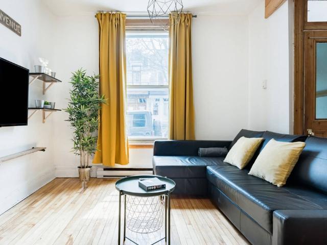 Appartement à Louer 4663 rue mentana, Mont Royal 9 photos | Logis Québec