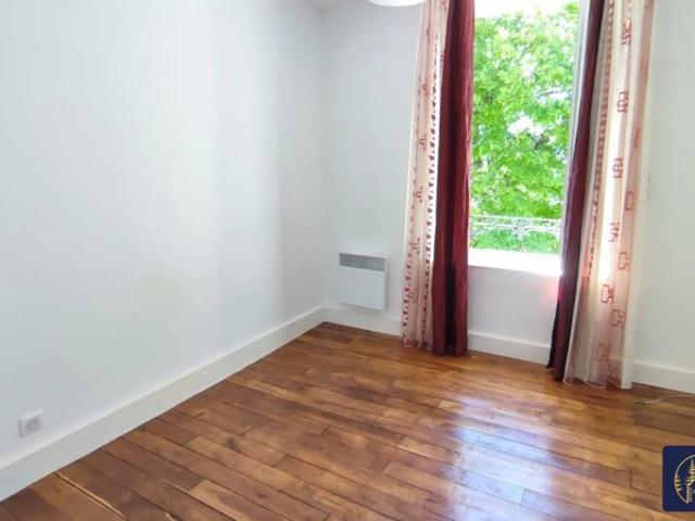 Appartement à louer 470€ hors charges à Neuvic