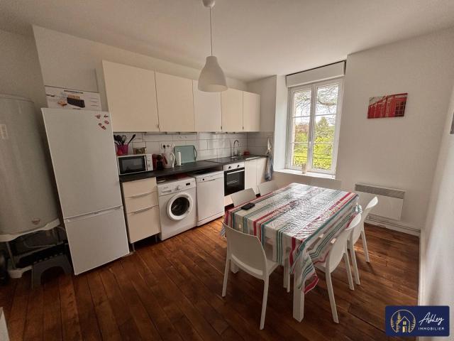 Appartement à louer 470euros hors charges à Neuvic
