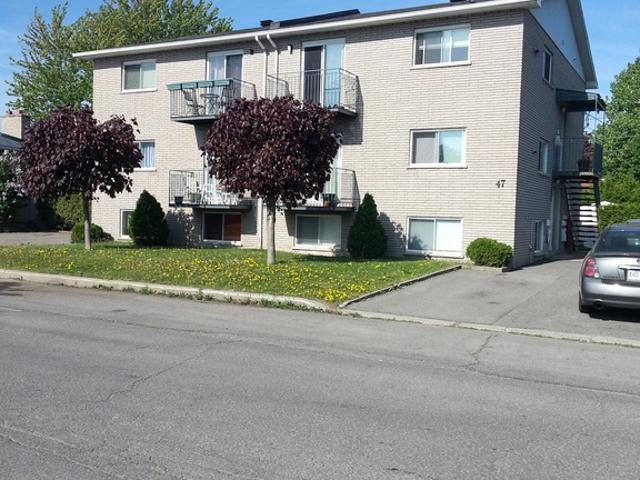 Appartement à Louer 47 rue Michaud, Gatineau Gatineau 10 photos | Logis Québec