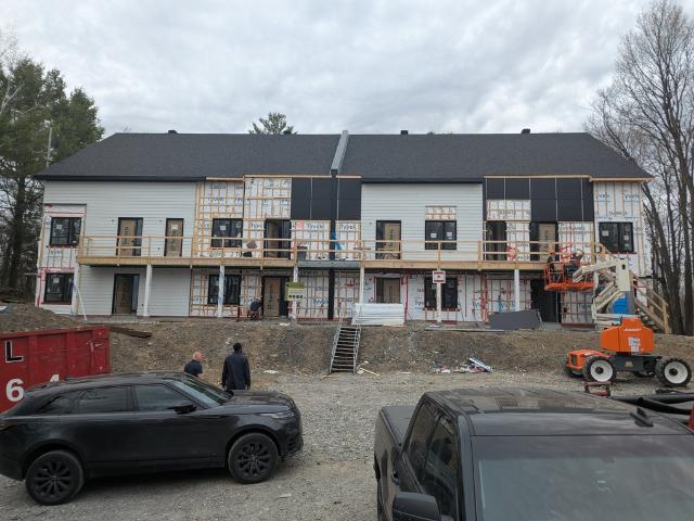 Appartement à Louer 48 rue Latour, Buckingham Gatineau 15 photos | Logis Québec