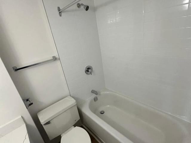 Appartement à Louer 400 Boul des Grives Gatineau J9A 3R4, Hull Gatineau 10 photos | Logis Québec