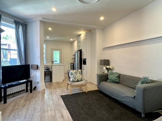 Appartement à Louer 4093,Boul. Décarie, Côte des Neiges/Notre Dame de Grâce Montréal 19 photos | Logis Québec