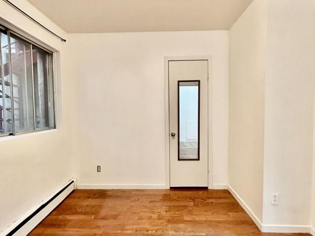 Appartement à Louer 4301 Rue de la Roche Montréal H2J 3H8, Le Plateau Mont Royal Montréal 10 photos | Logis Québec