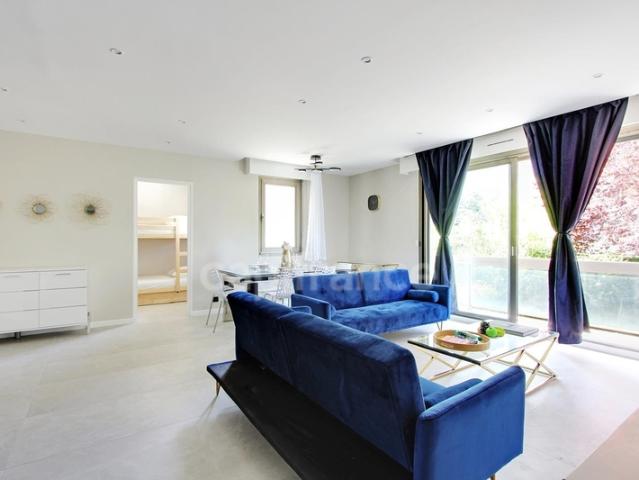 Appartement à louer 4 pièces meublé PARIS 17EME ARRONDISSEMENT 75