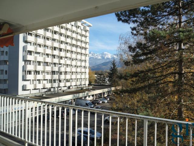 Appartement à louer, 4 pièces Meylan 38240