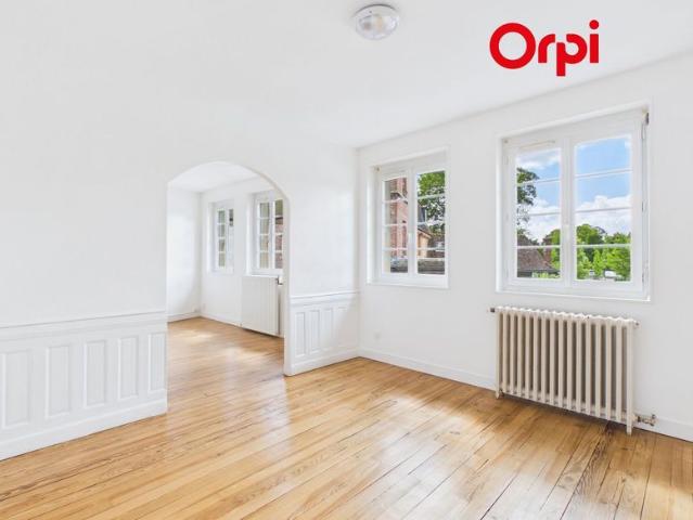 Appartement à louer 4 pièces • Bernay