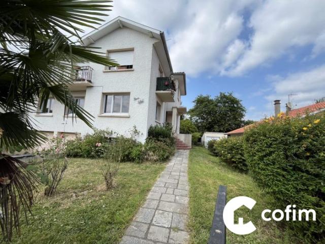 Appartement à louer, 4 pièces BILLERE 64140