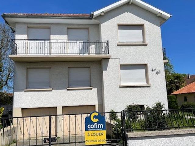 Appartement à louer, 4 pièces BILLERE 64140