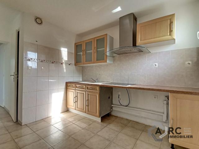 Appartement à louer, 4 pièces Châteauneuf sur Loire 45110