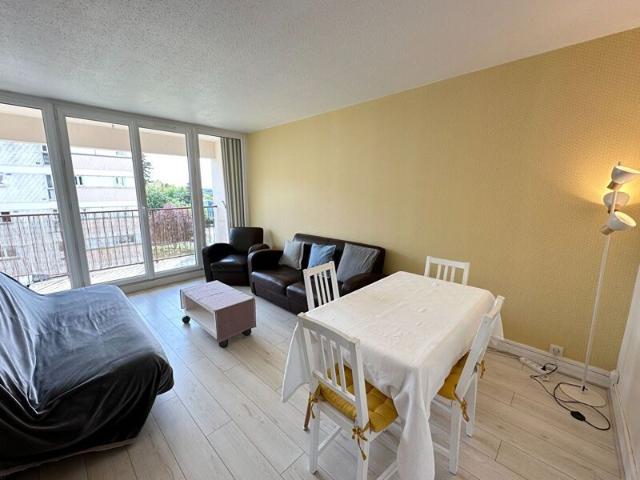 Appartement à louer 4 pièces • Gradignan