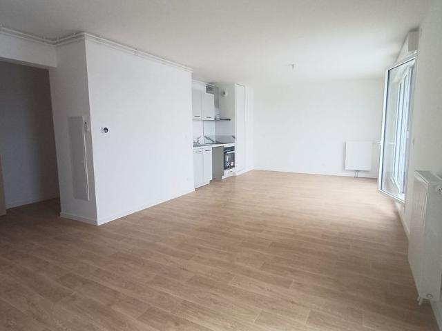 Appartement à louer 4 pièces • Hazebrouck