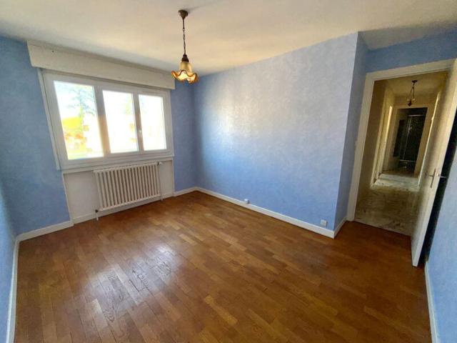 Appartement à louer 4 pièces • La Verpillière