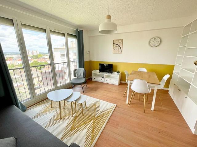 Appartement à louer 4 pièces • Le Mans