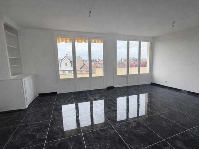 Appartement à louer 4 pièces • Saint Quentin
