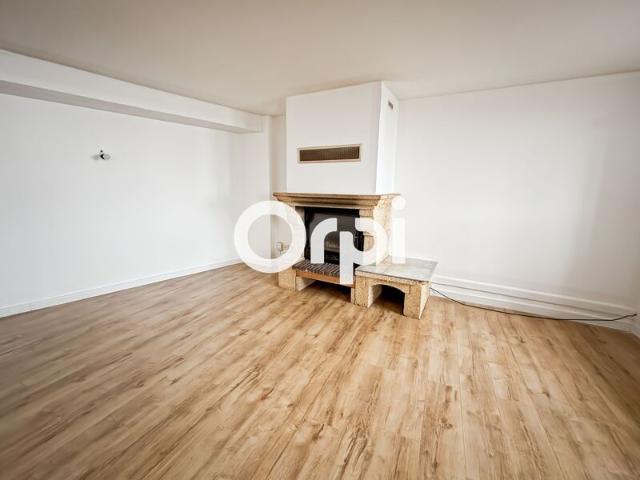 Appartement à louer 4 pièces • Saint Symphorien sur Coise