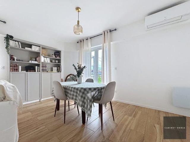 Appartement à louer 4 pièces Terrasse et Parking
