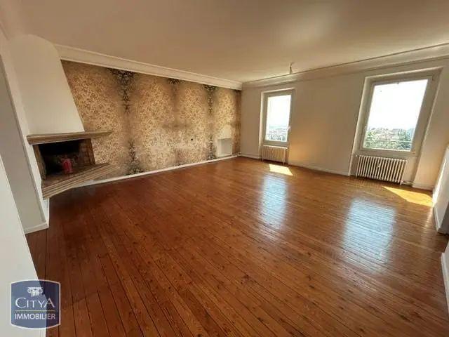 Appartement à louer 4 pièces 150.01m²