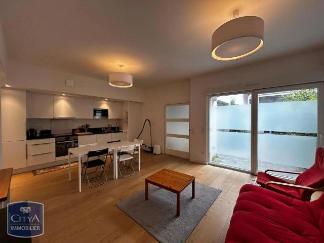 Appartement à louer 4 pièces 103.17m²