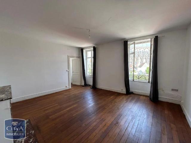Appartement à louer 4 pièces 100m²