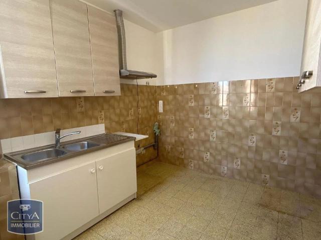 Appartement à louer 4 pièces 100m²