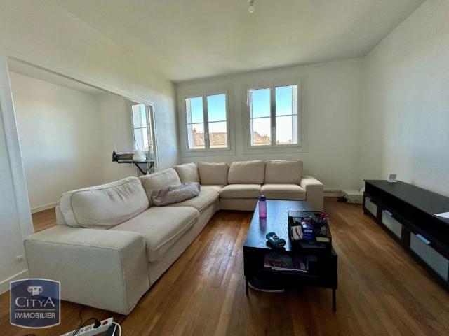 Appartement à louer 4 pièces 101.55m²