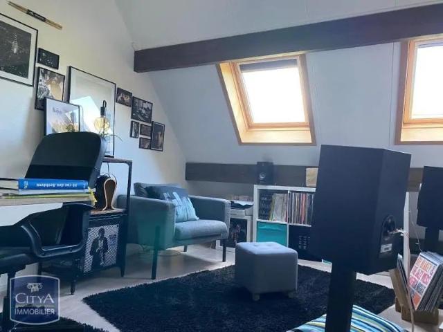 Appartement à louer 4 pièces 101.56m²