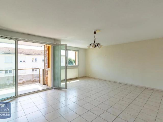 Appartement à louer 4 pièces 102.49m²