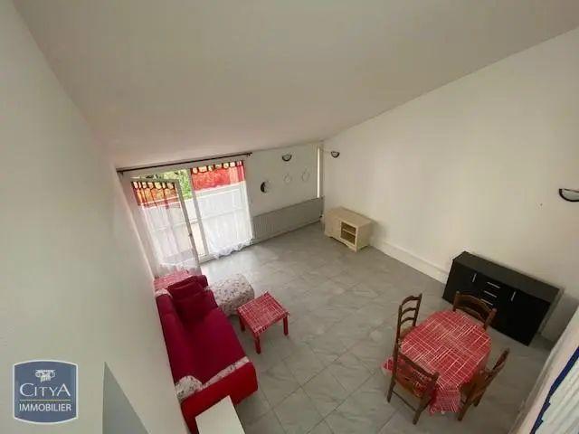 Appartement à louer 4 pièces 104.31m²