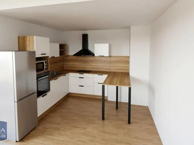 Appartement à louer 4 pièces 105m²