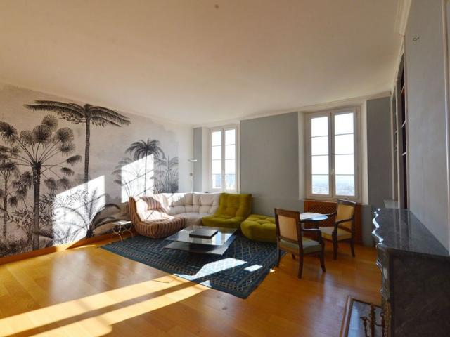 Appartement à louer 4 pièces • 108 m2 Grasse