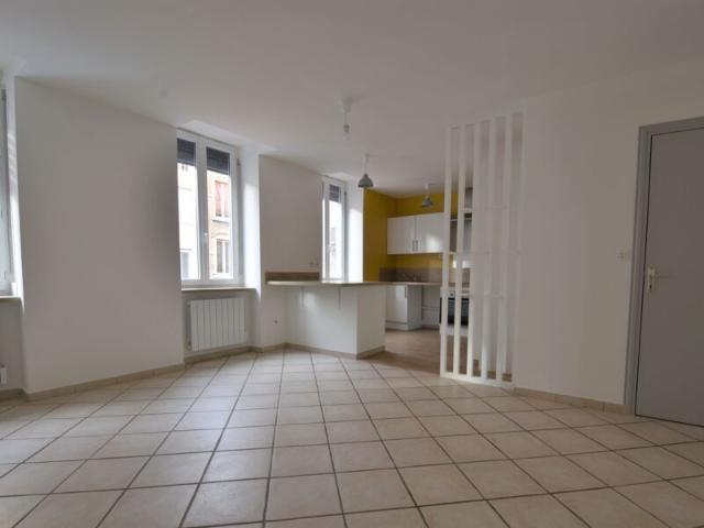 Appartement à louer 4 pièces • 109,48 m2 Mâcon