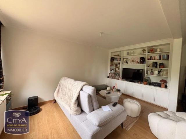 Appartement à louer 4 pièces 110.61m²