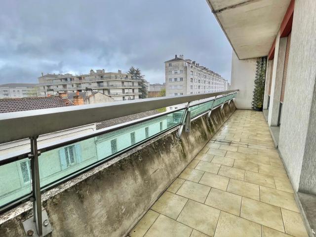 Appartement à louer 4 pièces