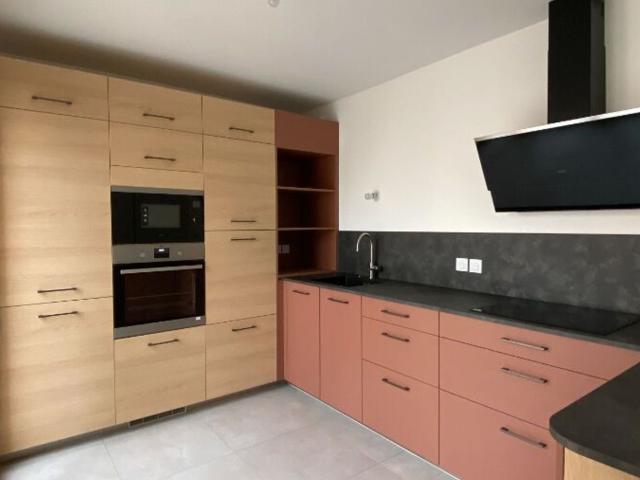 Appartement à louer 4 pièces
