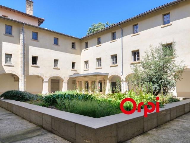Appartement à louer 4 pièces 116,23 m