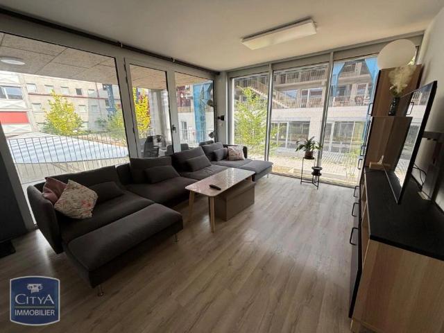 Appartement à louer 4 pièces 116.21m²