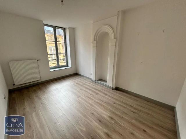 Appartement à louer 4 pièces 119.36m²