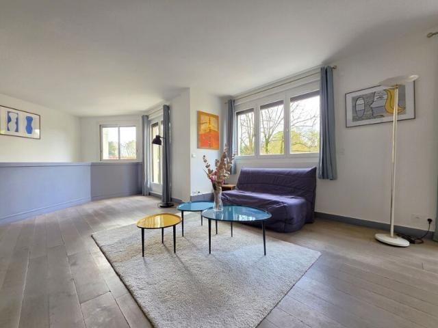 Appartement à louer 4 pièces • 122,97 m2 Vanves