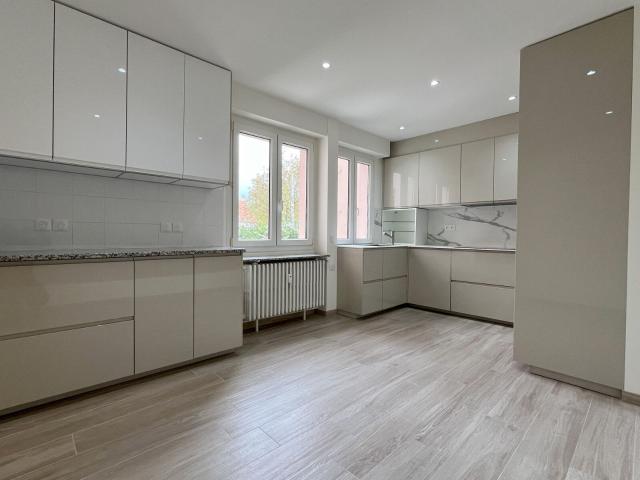 Appartement à louer 4 pièces 122,13 m
