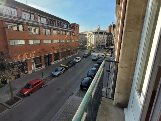 Appartement à louer 4 pièces 134.51m²