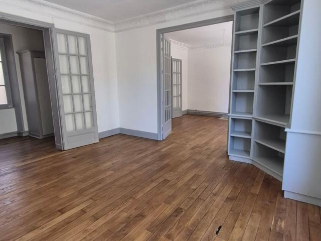 Appartement à louer 4 pièces