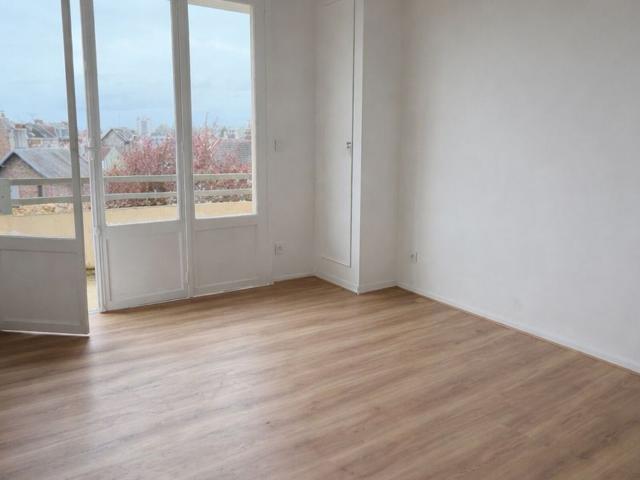 Appartement à louer 4 pièces