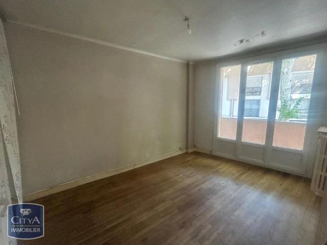 Appartement à louer 4 pièces 64.12m²