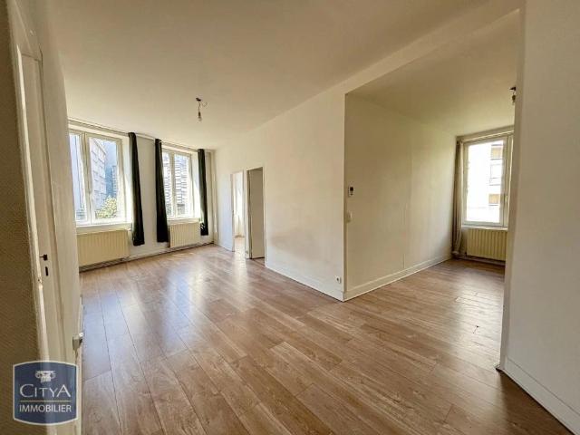 Appartement à louer 4 pièces 64.24m²