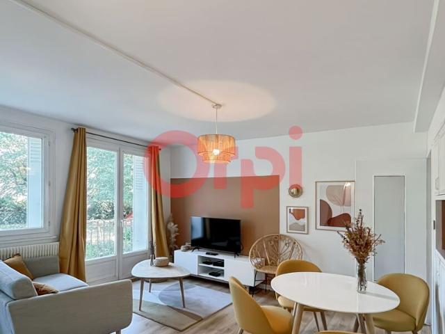 Appartement à louer 4 pièces • 64,38 m2 Lyon 8