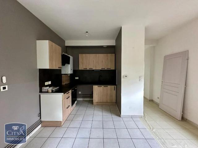 Appartement à louer 4 pièces 65.09m²