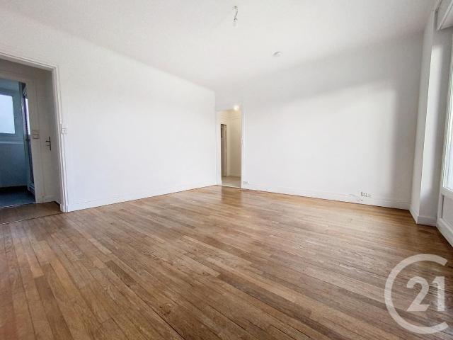 Appartement à louer 4 pièces 65,60 m