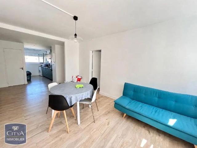 Appartement à louer 4 pièces 65.73m²