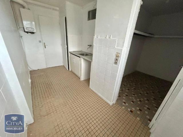 Appartement à louer 4 pièces 66.15m²